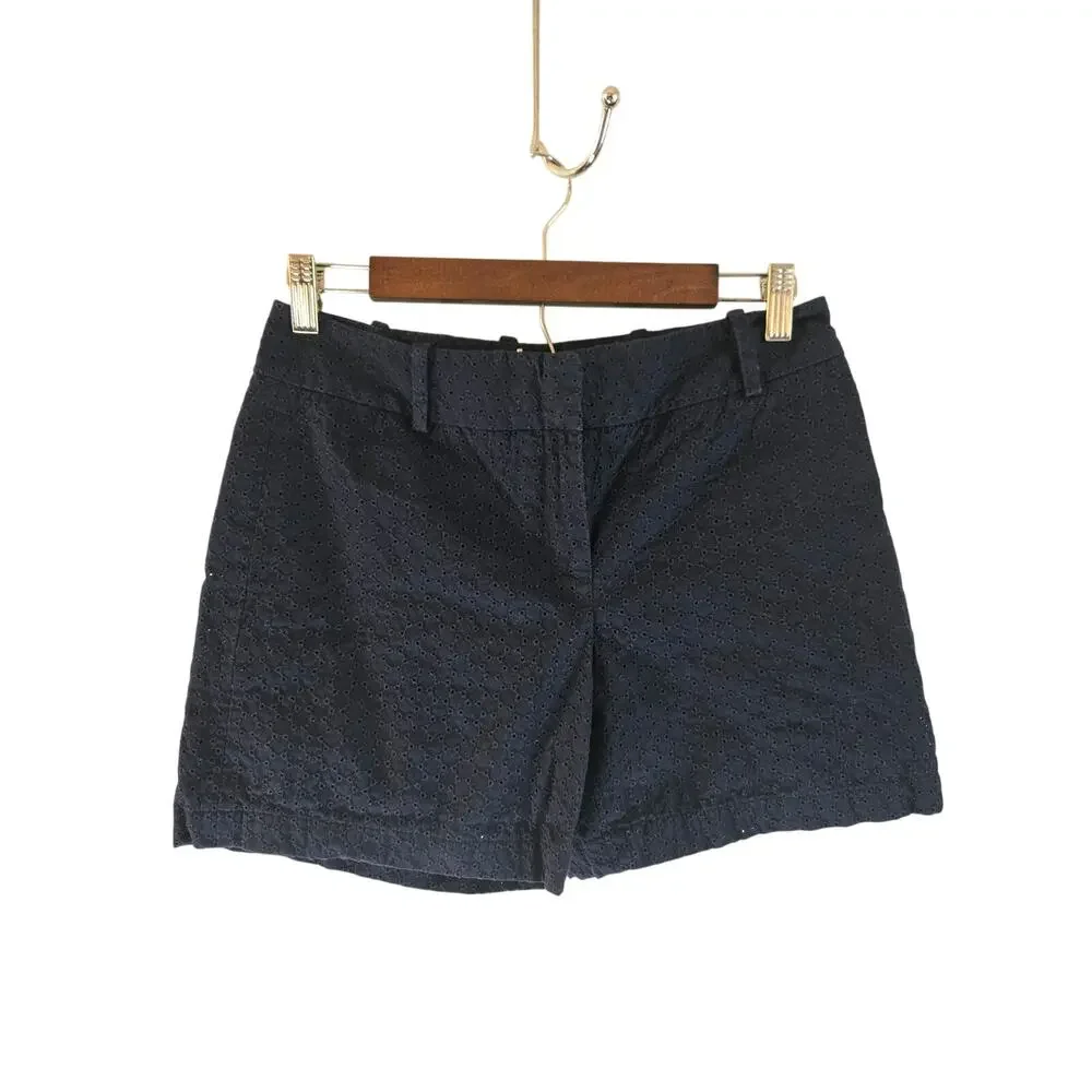 Talbots Navy Eyelett Women's Shorts Size 4 - Picture 1 of 9